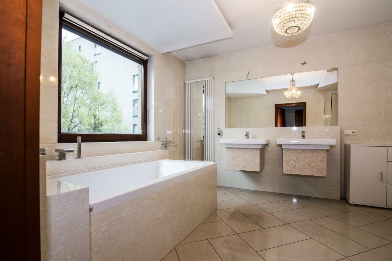 Apartamenty Hierowskiego 60G Katowice Exterior foto